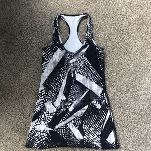 Lululemon Razorback Tank Size 4